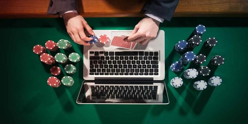 Áp dụng những chiến lược thông minh để thành cao thủ Poker online